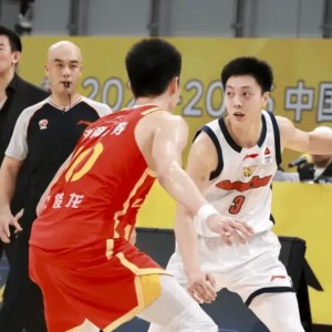 开云登录入口地址-胡明轩出战18分钟，投篮1中0、罚球4中2得到2分1篮板3助攻