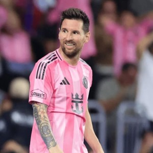 开云体育app-梅西本场送出4次关键传球，对抗5胜1，22次丢失球权