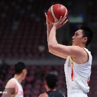 媒体人：胡明轩在最重要决赛救赎自己 希望保持下去 一切都有可能